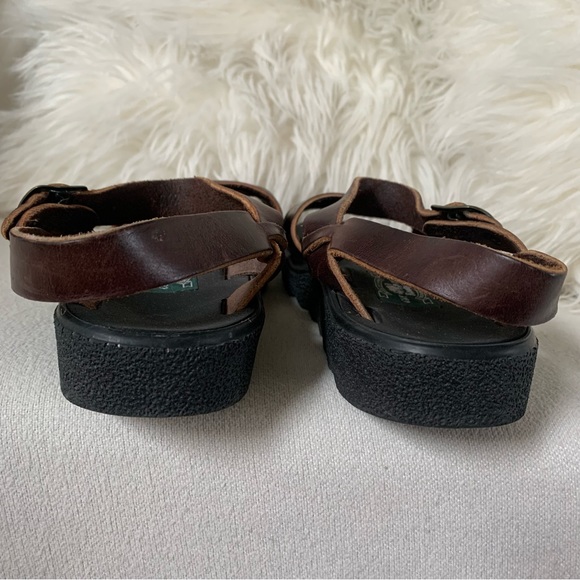 Vintage Roots Woven Brown Leather Buckle Sandals - Picture 2 of 13